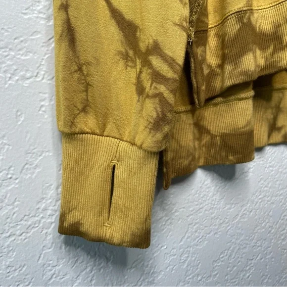 JoyLab Women's Soft Lightweight Sweatshirt Tie Dye Pattern Mustard Yellow - Picture 8 of 12